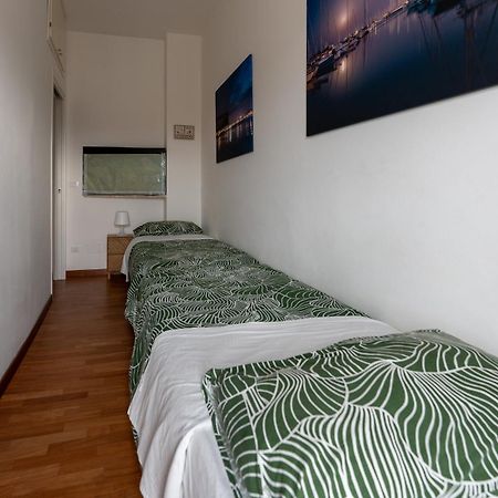 "Casa Incantevole" Fronte Mare Pescara - Appartamento Via Buozzi Eksteriør bilde
