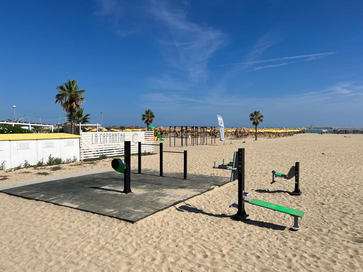 "Casa Incantevole" Fronte Mare Pescara - Appartamento Via Buozzi Eksteriør bilde