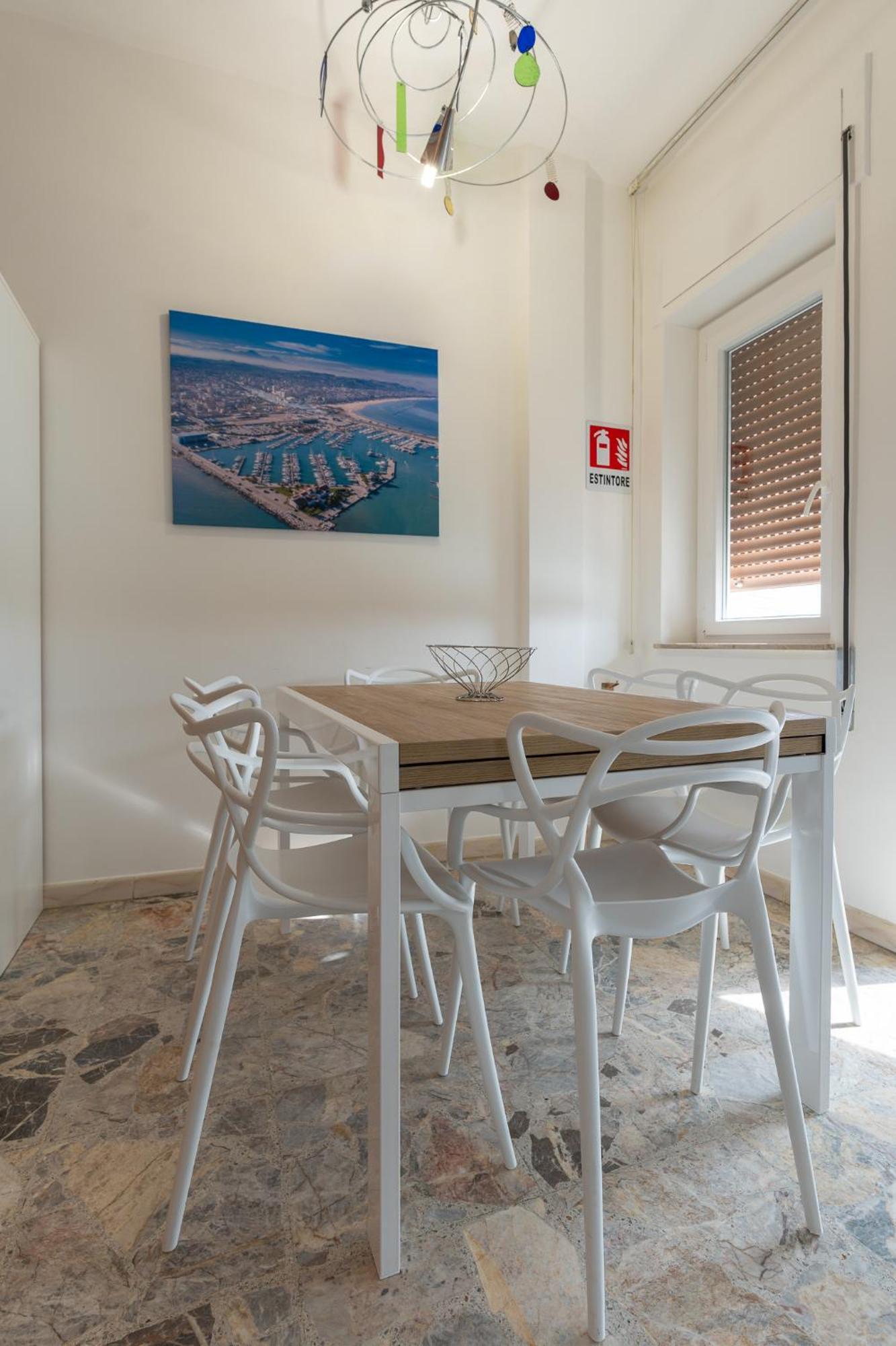 "Casa Incantevole" Fronte Mare Pescara - Appartamento Via Buozzi Eksteriør bilde